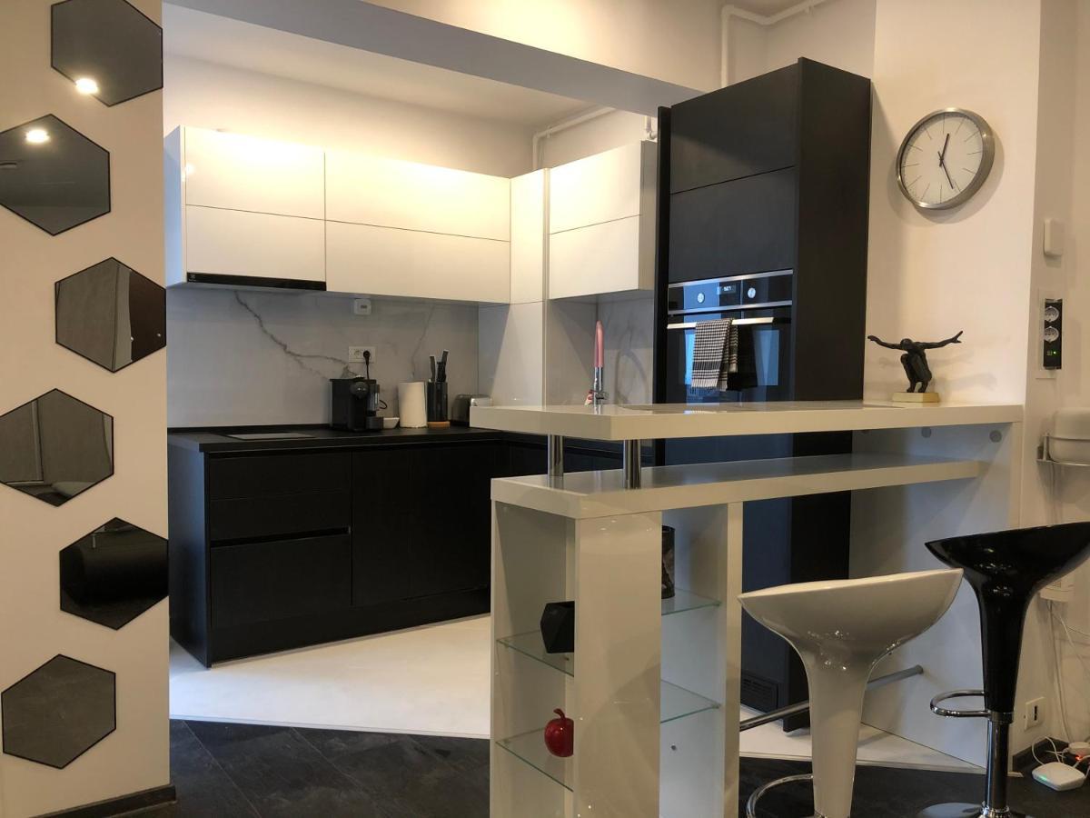 Stylish Westpark 2 Residence Lake View W8 بوخارست المظهر الخارجي الصورة